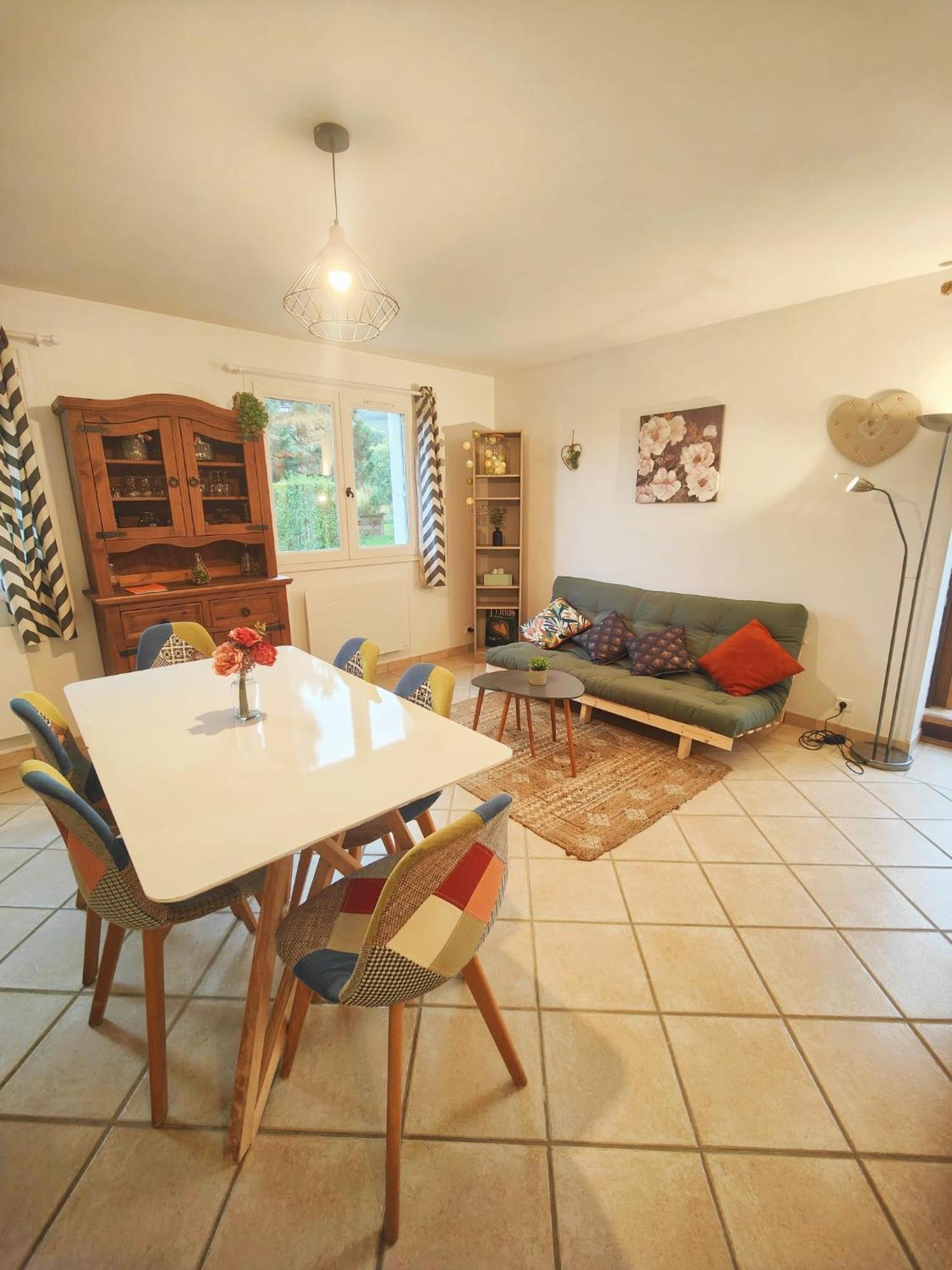 Gite Entre Beaujolais & Maconnais La Chapelle-de-Guinchay المظهر الخارجي الصورة